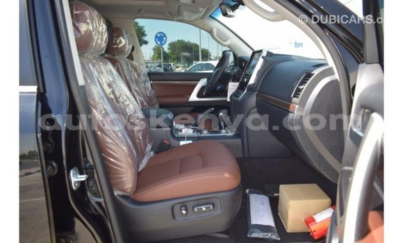Buy Import Toyota Land Cruiser Black Car in Import - Dubai in Central Kenya Buy Import Toyota Land Cruiser Black Car in Import - Dubai in Central Kenya