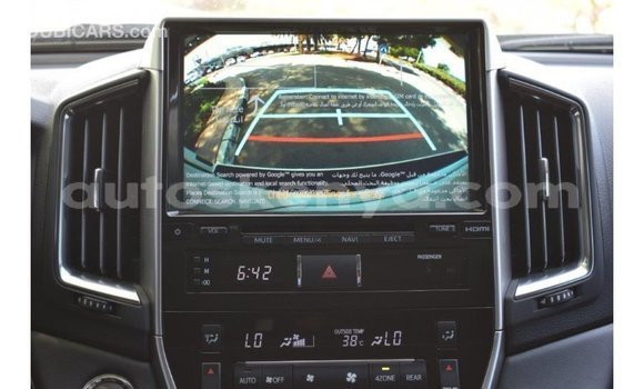 Buy Import Toyota Land Cruiser Black Car in Import - Dubai in Central Kenya Buy Import Toyota Land Cruiser Black Car in Import - Dubai in Central Kenya