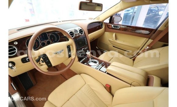 Imported Bentley Continental Flying Spur Other Makiinaa iti Import - Dubai keessatti Central Kenya keessatti Imported Bentley Continental Flying Spur Other Makiinaa iti Import - Dubai keessatti Central Kenya keessatti