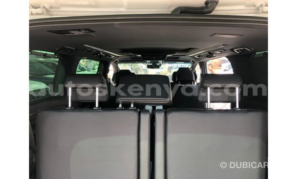 Imported Toyota Alphard White Makiinaa iti Import - Dubai keessatti Central Kenya keessatti Imported Toyota Alphard White Makiinaa iti Import - Dubai keessatti Central Kenya keessatti