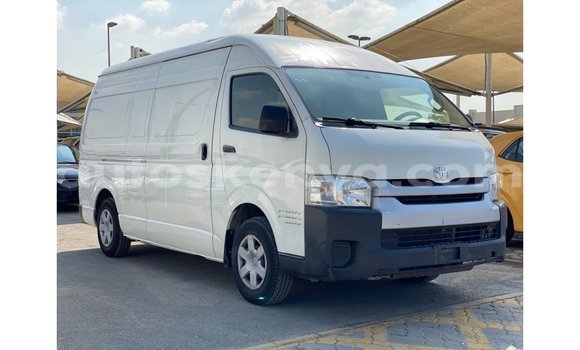 Buy Import Toyota Hiace White Car in Import - Dubai in Central Kenya Buy Import Toyota Hiace White Car in Import - Dubai in Central Kenya
