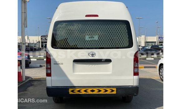 Buy Import Toyota Hiace White Car in Import - Dubai in Central Kenya Buy Import Toyota Hiace White Car in Import - Dubai in Central Kenya