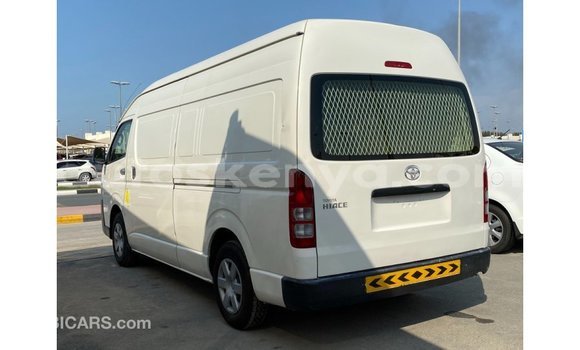 Buy Import Toyota Hiace White Car in Import - Dubai in Central Kenya Buy Import Toyota Hiace White Car in Import - Dubai in Central Kenya
