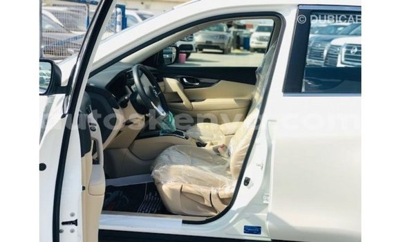 Buy Import Nissan 350Z Red Car in Import - Dubai in Central Kenya Buy Import Nissan 350Z Red Car in Import - Dubai in Central Kenya