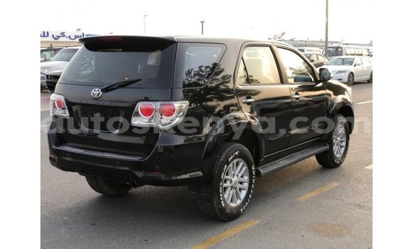 Imported Toyota Fortuner Black Makiinaa iti Import - Dubai keessatti Central Kenya keessatti Imported Toyota Fortuner Black Makiinaa iti Import - Dubai keessatti Central Kenya keessatti