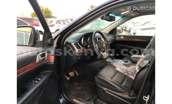 Imported Jeep Grand Cherokee Black Makiinaa iti Import - Dubai keessatti Central Kenya keessatti Imported Jeep Grand Cherokee Black Makiinaa iti Import - Dubai keessatti Central Kenya keessatti