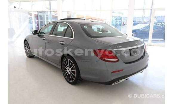 Nunua Imported Mercedes‒Benz 914 Nyingine Lori ndani ya Import - Dubai nchini Kati Kenya Nunua Imported Mercedes‒Benz 914 Nyingine Lori ndani ya Import - Dubai nchini Kati Kenya