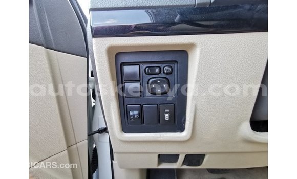 Nunua Imported Toyota Prado Nyeupe Gari ndani ya Import - Dubai nchini Kati Kenya Nunua Imported Toyota Prado Nyeupe Gari ndani ya Import - Dubai nchini Kati Kenya