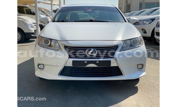 Buy Import Lexus ES White Car in Import - Dubai in Central Kenya Buy Import Lexus ES White Car in Import - Dubai in Central Kenya