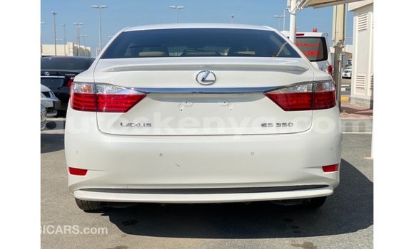 Buy Import Lexus ES White Car in Import - Dubai in Central Kenya Buy Import Lexus ES White Car in Import - Dubai in Central Kenya
