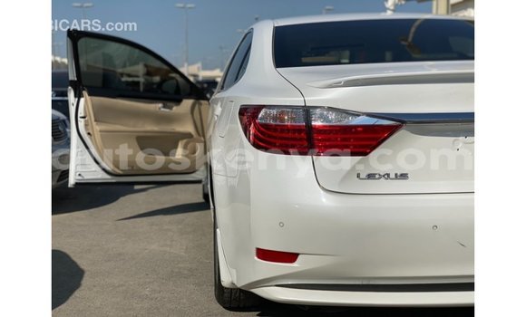 Buy Import Lexus ES White Car in Import - Dubai in Central Kenya Buy Import Lexus ES White Car in Import - Dubai in Central Kenya