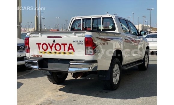 Buy Import Toyota Hilux White Car in Import - Dubai in Central Kenya Buy Import Toyota Hilux White Car in Import - Dubai in Central Kenya