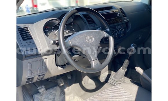 Buy Import Toyota Hilux White Car in Import - Dubai in Central Kenya Buy Import Toyota Hilux White Car in Import - Dubai in Central Kenya