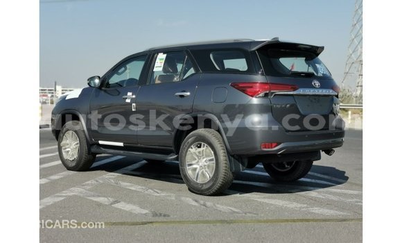 Nunua Imported Toyota Fortuner Nyingine Gari ndani ya Import - Dubai nchini Kati Kenya Nunua Imported Toyota Fortuner Nyingine Gari ndani ya Import - Dubai nchini Kati Kenya