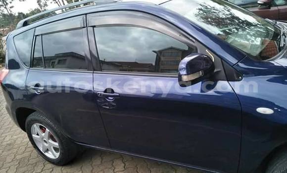 Nunua Ilio tumika Toyota RAV4 Bluu Gari ndani ya Nairobi nchini Nairobi Nunua Ilio tumika Toyota RAV4 Bluu Gari ndani ya Nairobi nchini Nairobi