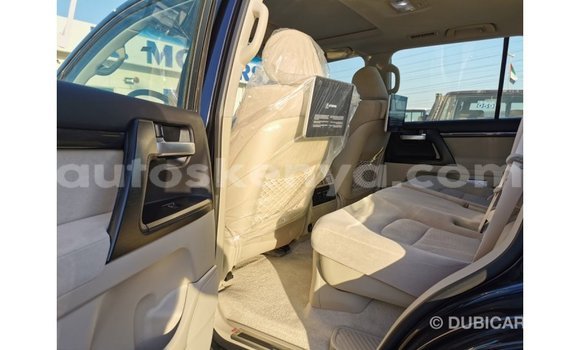 Nunua Imported Toyota Land Cruiser Nyeusi Gari ndani ya Import - Dubai nchini Kati Kenya Nunua Imported Toyota Land Cruiser Nyeusi Gari ndani ya Import - Dubai nchini Kati Kenya
