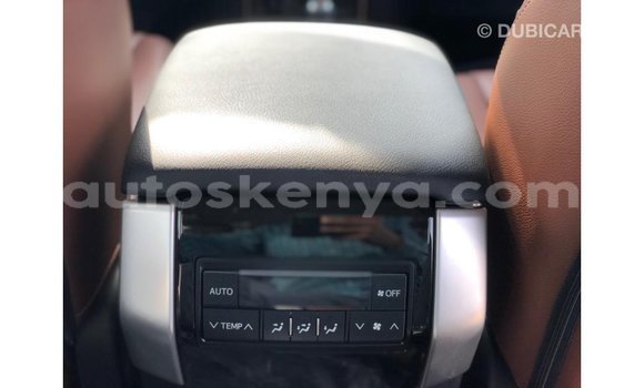 Imported Toyota Prado Black Makiinaa iti Import - Dubai keessatti Central Kenya keessatti Imported Toyota Prado Black Makiinaa iti Import - Dubai keessatti Central Kenya keessatti
