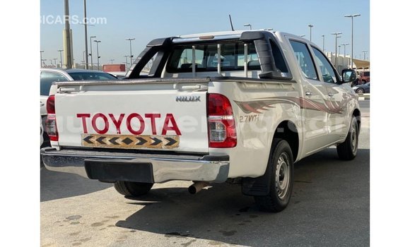 Buy Import Toyota Hilux White Car in Import - Dubai in Central Kenya Buy Import Toyota Hilux White Car in Import - Dubai in Central Kenya