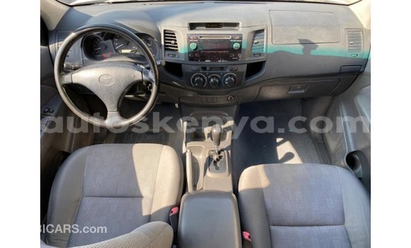 Buy Import Toyota Hilux White Car in Import - Dubai in Central Kenya Buy Import Toyota Hilux White Car in Import - Dubai in Central Kenya