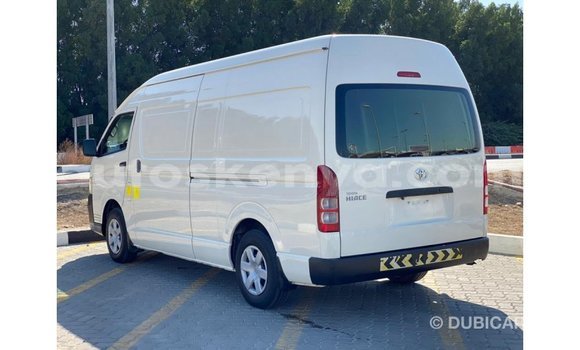 Nunua Imported Toyota Hiace Nyeupe Gari ndani ya Import - Dubai nchini Kati Kenya Nunua Imported Toyota Hiace Nyeupe Gari ndani ya Import - Dubai nchini Kati Kenya