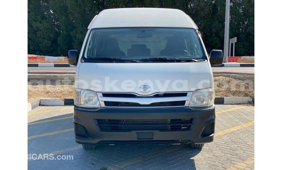 Nunua Imported Toyota Hiace Nyeupe Gari ndani ya Import - Dubai nchini Kati Kenya Nunua Imported Toyota Hiace Nyeupe Gari ndani ya Import - Dubai nchini Kati Kenya