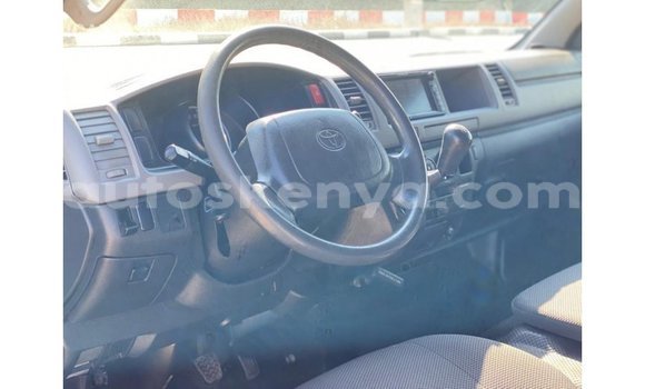 Nunua Imported Toyota Hiace Nyeupe Gari ndani ya Import - Dubai nchini Kati Kenya Nunua Imported Toyota Hiace Nyeupe Gari ndani ya Import - Dubai nchini Kati Kenya