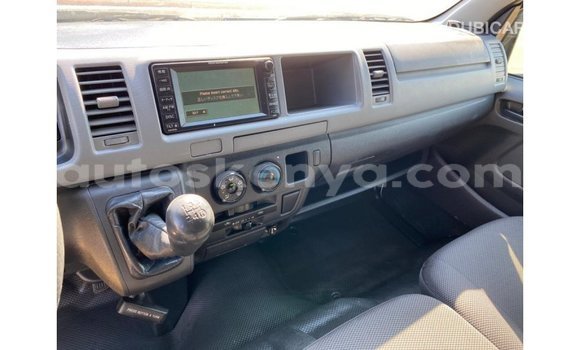 Nunua Imported Toyota Hiace Nyeupe Gari ndani ya Import - Dubai nchini Kati Kenya Nunua Imported Toyota Hiace Nyeupe Gari ndani ya Import - Dubai nchini Kati Kenya