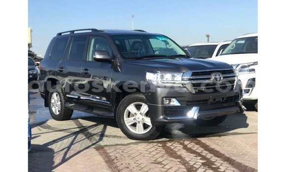 Imported Toyota Land Cruiser Other Makiinaa iti Import - Dubai keessatti Central Kenya keessatti