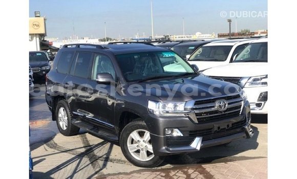 Nunua Imported Toyota Land Cruiser Nyingine Gari ndani ya Import - Dubai nchini Kati Kenya Nunua Imported Toyota Land Cruiser Nyingine Gari ndani ya Import - Dubai nchini Kati Kenya