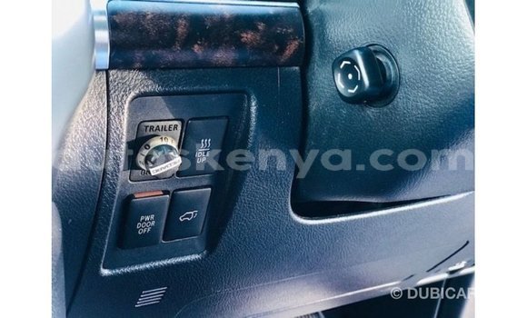 Nunua Imported Toyota Land Cruiser Nyingine Gari ndani ya Import - Dubai nchini Kati Kenya Nunua Imported Toyota Land Cruiser Nyingine Gari ndani ya Import - Dubai nchini Kati Kenya