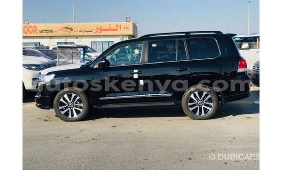 Nunua Imported Toyota Land Cruiser Nyeusi Gari ndani ya Import - Dubai nchini Kati Kenya Nunua Imported Toyota Land Cruiser Nyeusi Gari ndani ya Import - Dubai nchini Kati Kenya