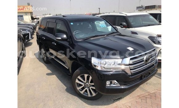 Imported Toyota Land Cruiser Black Makiinaa iti Import - Dubai keessatti Central Kenya keessatti Imported Toyota Land Cruiser Black Makiinaa iti Import - Dubai keessatti Central Kenya keessatti
