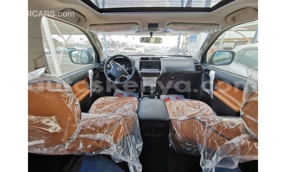 Buy Import Toyota Prado Black Car in Import - Dubai in Central Kenya Buy Import Toyota Prado Black Car in Import - Dubai in Central Kenya