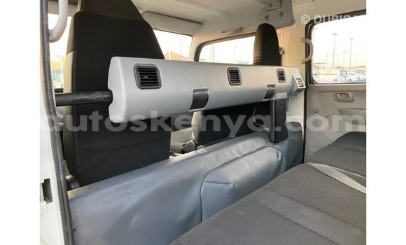 Nunua Imported Mitsubishi i Nyeupe Gari ndani ya Import - Dubai nchini Kati Kenya Nunua Imported Mitsubishi i Nyeupe Gari ndani ya Import - Dubai nchini Kati Kenya
