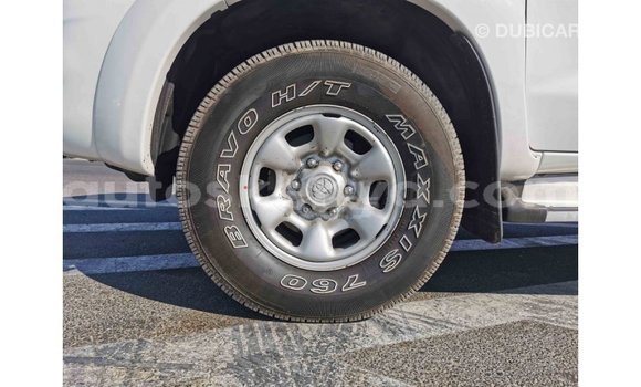 Buy Import Toyota Hilux White Car in Import - Dubai in Central Kenya Buy Import Toyota Hilux White Car in Import - Dubai in Central Kenya