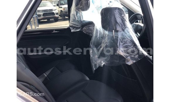 Buy Import Mercedes‒Benz 1117 Other Truck in Import - Dubai in Central Kenya Buy Import Mercedes‒Benz 1117 Other Truck in Import - Dubai in Central Kenya