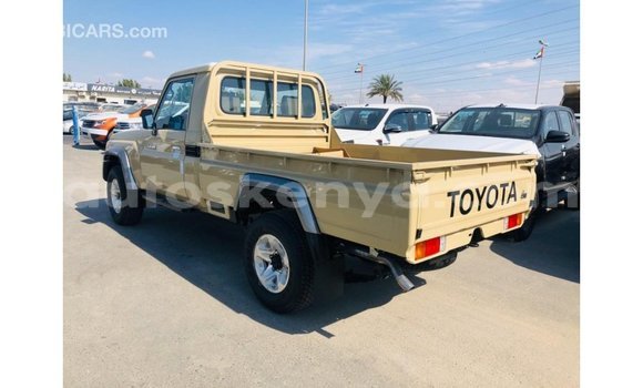 Buy Import Toyota Land Cruiser Beige Car in Import - Dubai in Central Kenya Buy Import Toyota Land Cruiser Beige Car in Import - Dubai in Central Kenya
