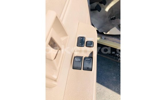 Buy Import Toyota Land Cruiser Beige Car in Import - Dubai in Central Kenya Buy Import Toyota Land Cruiser Beige Car in Import - Dubai in Central Kenya