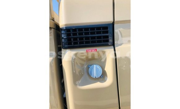 Buy Import Toyota Land Cruiser Beige Car in Import - Dubai in Central Kenya Buy Import Toyota Land Cruiser Beige Car in Import - Dubai in Central Kenya