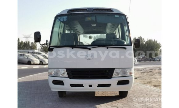 Nunua Imported Toyota Coaster Nyeupe Gari ndani ya Import - Dubai nchini Kati Kenya Nunua Imported Toyota Coaster Nyeupe Gari ndani ya Import - Dubai nchini Kati Kenya