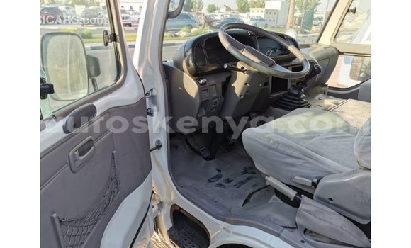 Nunua Imported Toyota Coaster Nyeupe Gari ndani ya Import - Dubai nchini Kati Kenya Nunua Imported Toyota Coaster Nyeupe Gari ndani ya Import - Dubai nchini Kati Kenya