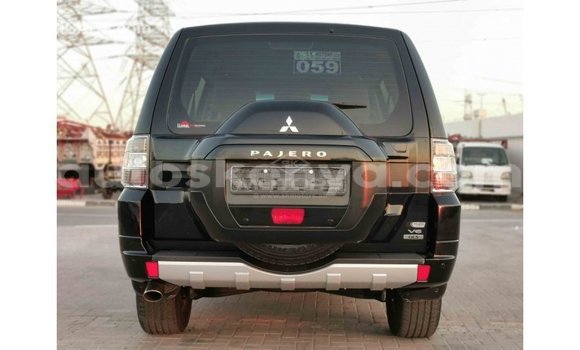 Buy Import Mitsubishi Pajero Black Car in Import - Dubai in Central Kenya Buy Import Mitsubishi Pajero Black Car in Import - Dubai in Central Kenya