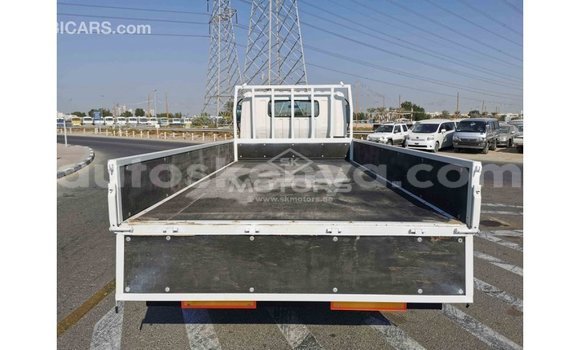 Buy Import Hino 300 Series White Truck in Import - Dubai in Central Kenya Buy Import Hino 300 Series White Truck in Import - Dubai in Central Kenya