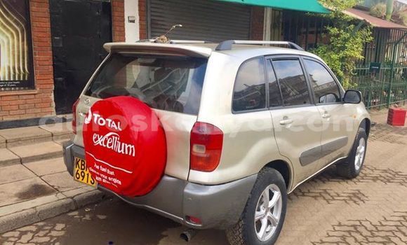 Buy Used Toyota RAV4 Beige Car in Nairobi in Nairobi Buy Used Toyota RAV4 Beige Car in Nairobi in Nairobi