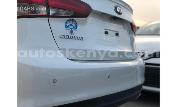 Nunua Imported Kia Cerato Nyeupe Gari ndani ya Import - Dubai nchini Kati Kenya Nunua Imported Kia Cerato Nyeupe Gari ndani ya Import - Dubai nchini Kati Kenya