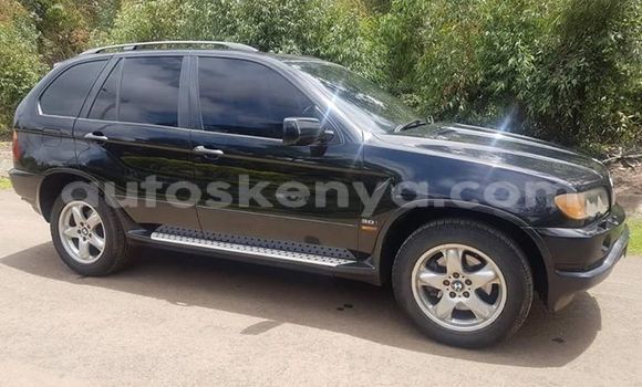 Oofamaa BMW X5 Black Makiinaa iti Nairobi keessatti Nairobi keessatti