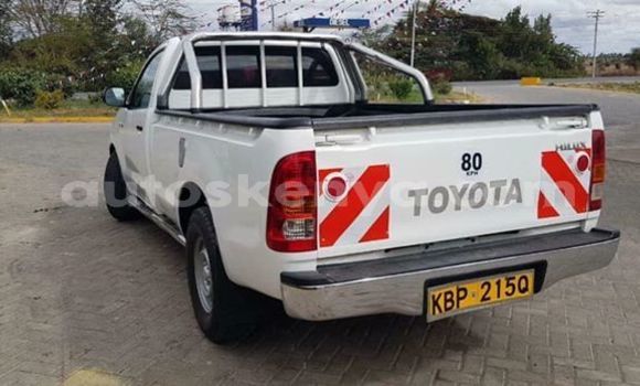 Buy Used Toyota Hilux White Car in Nairobi in Nairobi Buy Used Toyota Hilux White Car in Nairobi in Nairobi