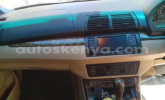 Oofamaa BMW X5 White Makiinaa iti Mombasa keessatti Coastal Kenya keessatti Oofamaa BMW X5 White Makiinaa iti Mombasa keessatti Coastal Kenya keessatti