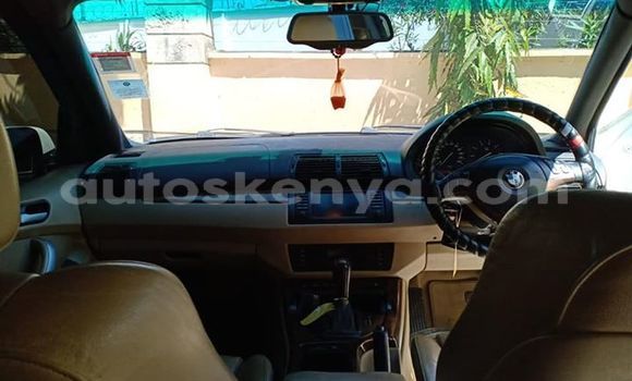 Oofamaa BMW X5 White Makiinaa iti Mombasa keessatti Coastal Kenya keessatti Oofamaa BMW X5 White Makiinaa iti Mombasa keessatti Coastal Kenya keessatti