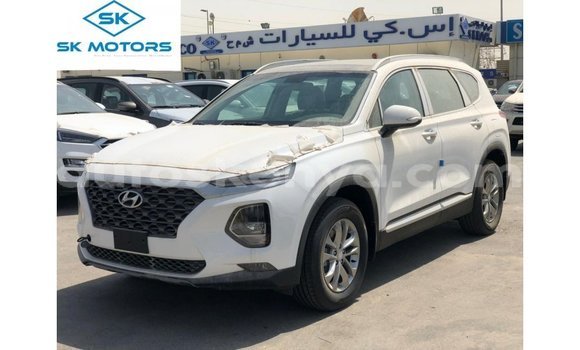 Imported Hyundai Santa Fe White Makiinaa iti Import - Dubai keessatti Central Kenya keessatti Imported Hyundai Santa Fe White Makiinaa iti Import - Dubai keessatti Central Kenya keessatti